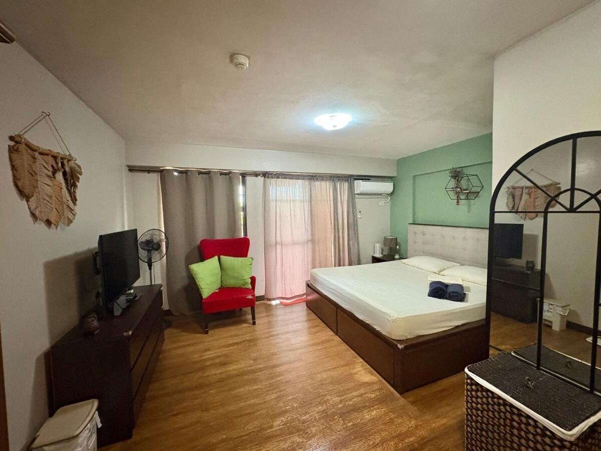 Apartment New! 3br In Serene Pasig With Fast Wifi *